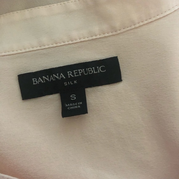 🎄Banana Republic Silk Blouse S EUC - Picture 5 of 5